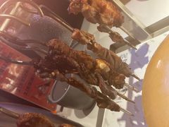 吊炉烤串-鸣记脆皮烤鱼·海鲜烤鱼(三八广场店)