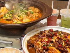 金陵后厨鱼头泡饼-金陵后厨·南京菜(新街口秣陵路店)