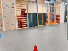 -玩胜青少儿体能(福田侨香中心)