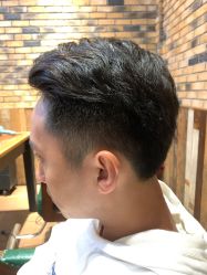 -PE SALON