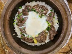 窝蛋牛肉煲仔饭-红星光发煲仔饭(大石街店)
