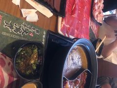 -呷哺呷哺(黄骅华贸商业广场店)