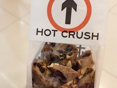 -HOT CRUSH趁热集合·现烤面包(上海环球港店)