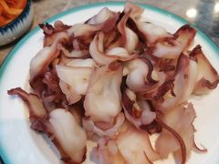 白灼八爪鱼-屋里家延边朝鲜族冷面(梅林3店)