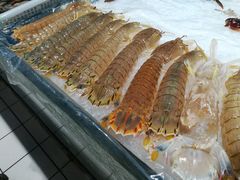 -大润发(花雨店)