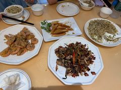 -鹏城人家海鲜酒家·23年老字号(较场尾店)
