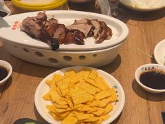-龙聚德北京烤鸭(沙坪坝华宇A馆店)