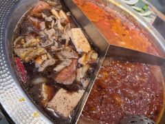 -廖掌柜·重庆鲜货火锅(上海首店)