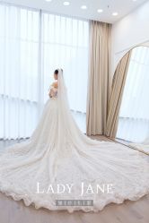 -Lady  Jane高端婚纱礼服馆
