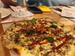 烤牛肉飞饼披萨-ROIIN用心(杭州首店)