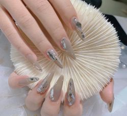 -ZX·美睫设计师汇聚店