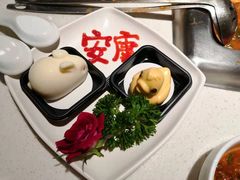 -海底捞火锅鲜切牛肉主题店(长寿路店)