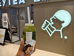 -喜茶(北京华贸购物中心店)