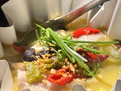 -穹六人间 people 6(岳阳路店)