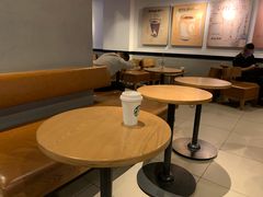 用餐区-星巴克(深圳罗湖书城店)