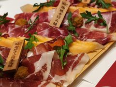 -普朗姆生蚝牛排馆 The Plump Oyster(成都摩方购物中心店)