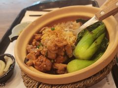 -煲仔皇腊味煲仔饭(经四万达店)