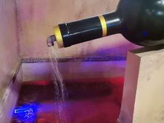 -泉城欧乐堡戏水湾艺术养生温泉