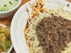 素椒杂酱面-华兴街自力面店