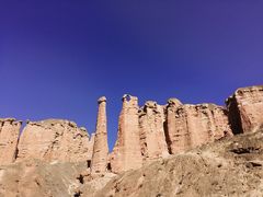 -冰沟丹霞旅游景区