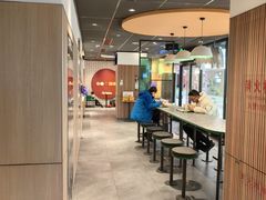 -麦当劳(百联西郊购物中心店)