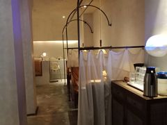 -来龙里 精致 东南亚餐室(万象城店)
