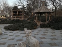 -元大都城垣遗址公园