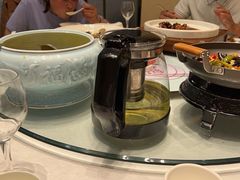 -香山湖家家宴(中山陵店)