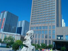 android_upload_pic-唐山抗震纪念碑广场