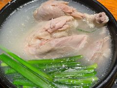 -萨拉伯尔(燕莎友谊商城店)