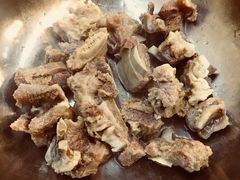 -老石黑山羊毛驴肉火锅(金凯广场店)