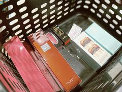 -日上免税行(浦东机场五店)