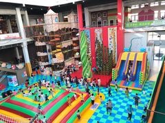 -蒙特利亲子乐园