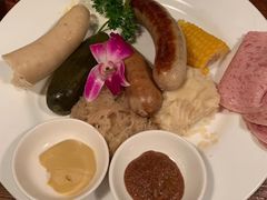 -宝莱纳啤酒花园餐厅PAULANER BRAUHAUS Nanjing(广州路店)