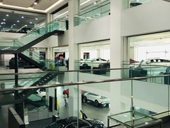 -浙江星杭奔驰4S店(海创园店)