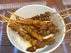 个旧小肉串-香麒园·过桥米线·南湖雅宴