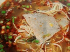 -云峰金顶兰州牛肉面(雄越店)