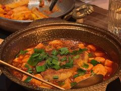 -SISTERS BAR RESTAURANT川意酒馆(嘉善老市H楼店)
