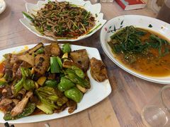 -洪霞餐馆