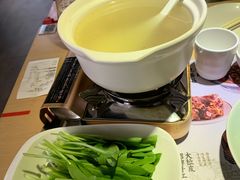 -关东小磨东北菜(上海长风大悦城店)