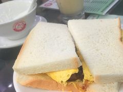 义顺牛奶公司(佐敦店)-义顺牛奶公司(庇利金街店)