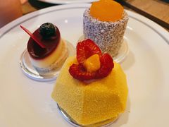 -咖啡苑自助餐厅·中国大饭店