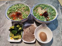 -京穆兰兰州牛肉面·清真(中川机场店)