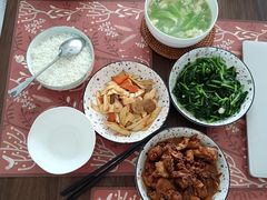 -苏州雏渐肥月嫂