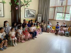 -童学馆·诗书礼乐少儿国学(光谷天地店)