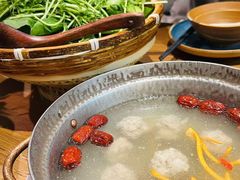 -吃饭皇帝大土家民族菜(正大广场店)