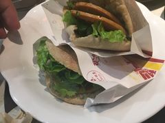-一叶一世界·素食餐厅(锦华万达店)
