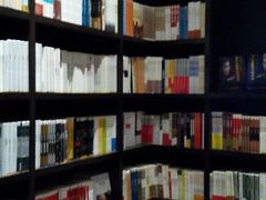 android_upload_pic-钟书阁(松江泰晤士小镇店)