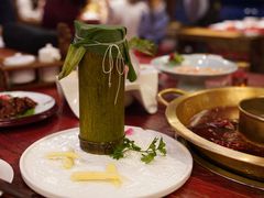 笋林黄喉-小龙翻大江文化火锅(宽窄店)
