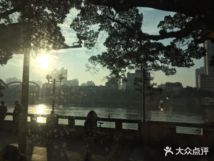 珠江夜游省总码头图片